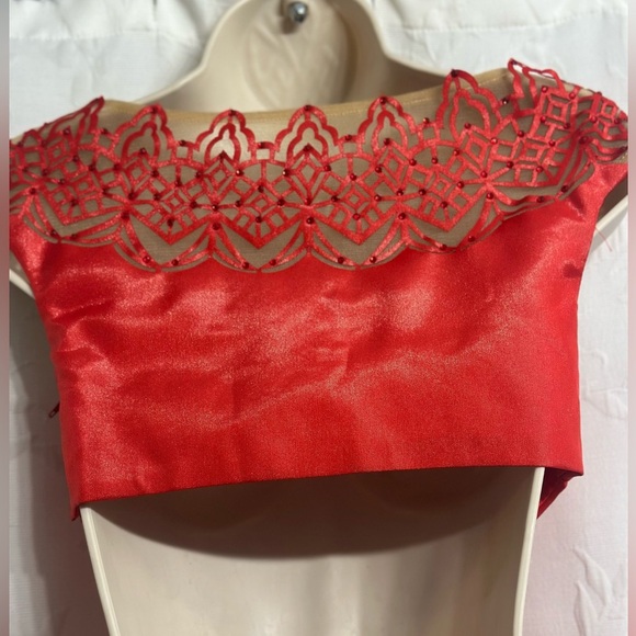 Sherri Hill Prom Invisible Neckline Beaded Laced Back Cutout Silky Short Dress 0 - Picture 8 of 9